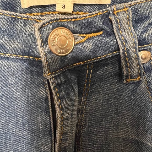 Almost Famous Flare Leg junior jeans with holes - Picture 7 of 9